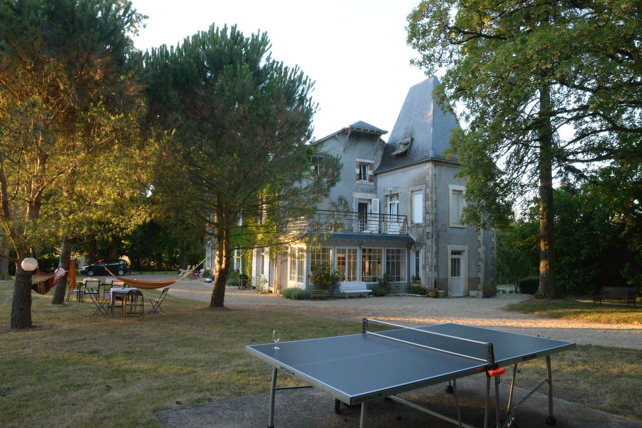 Villers-les-Ormes Domaine De Treuillaud Bed & Breakfast エクステリア 写真