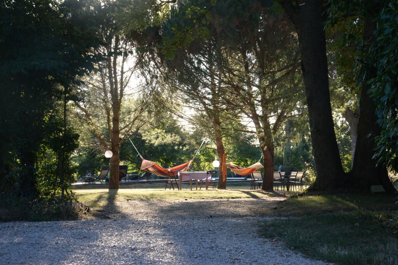 Villers-les-Ormes Domaine De Treuillaud Bed & Breakfast エクステリア 写真